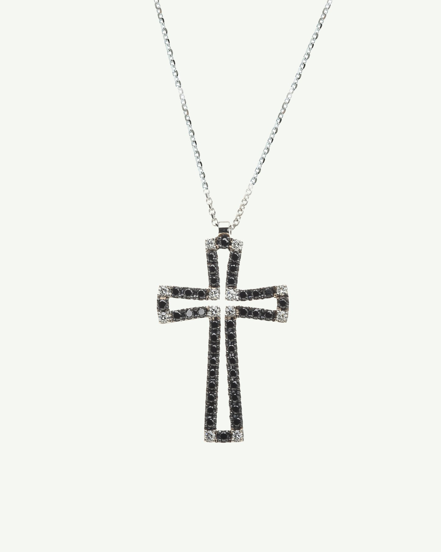 Pendente Croce di Diamanti Neri